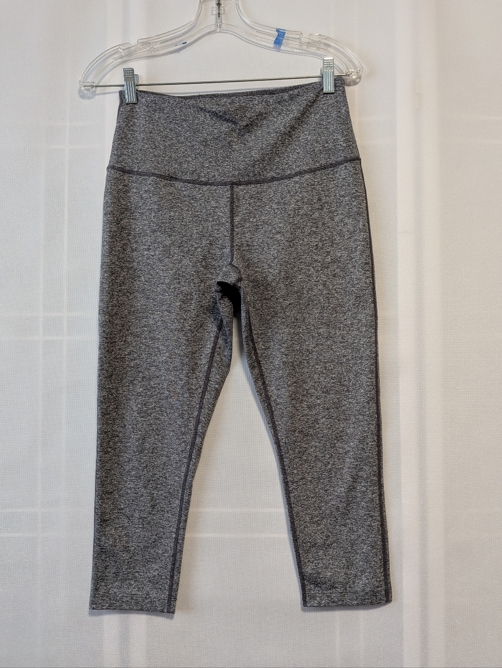 Zella Women's Capri Crop Leggings Gray Size Medium Workout Yoga Pants